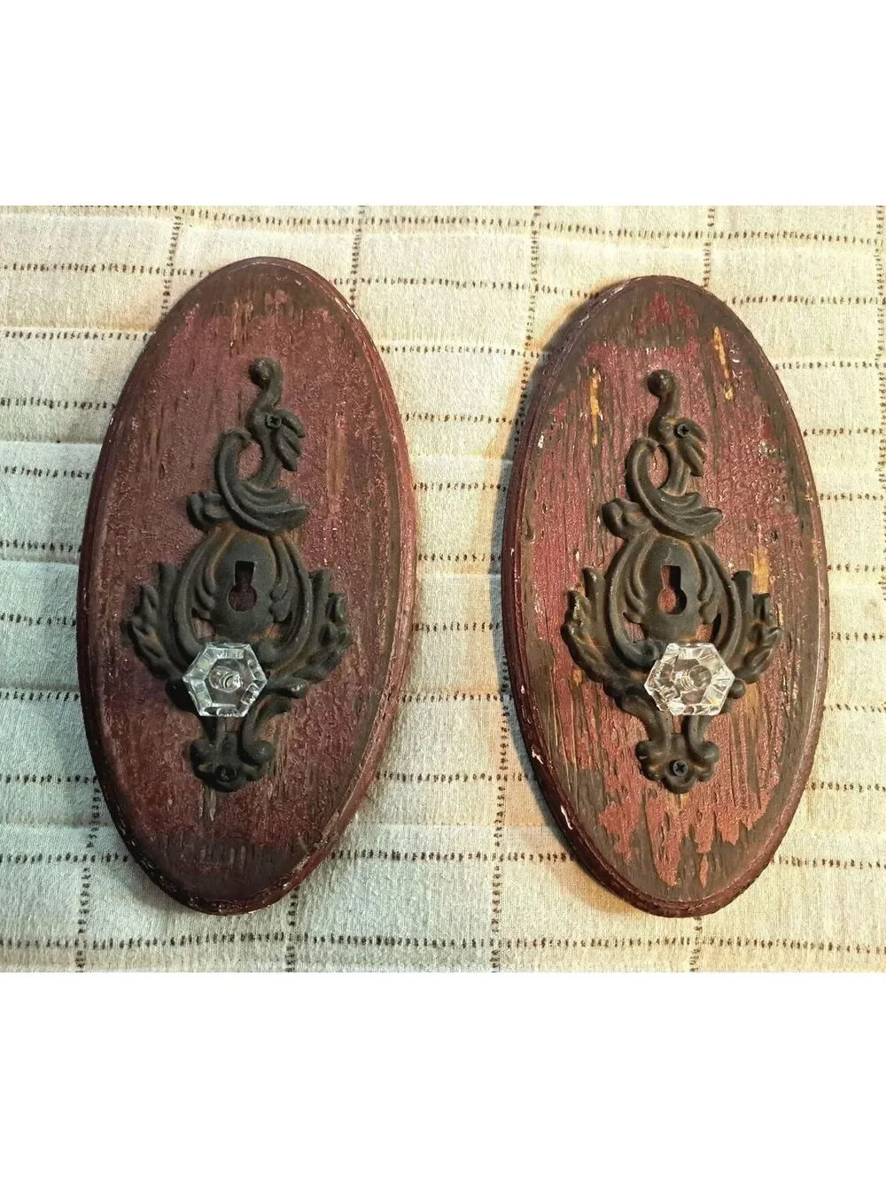 Vintage Rustic Farmhouse Decor Set of 2 Wall Hanging Coat/Hat Hooks Crystal Knob